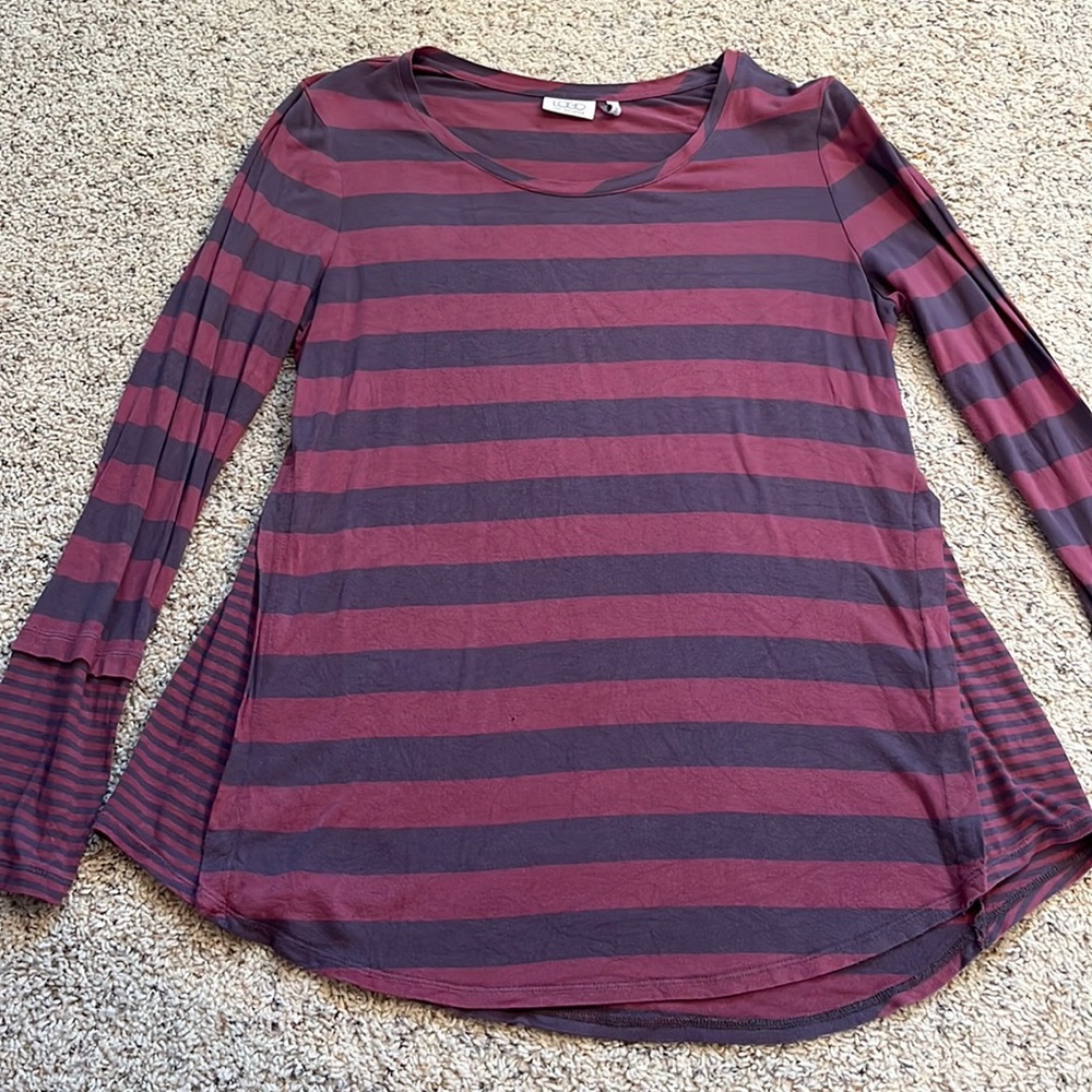 LOGO shirt medium